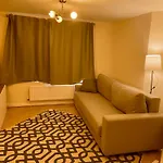 Impeccable 2-Bed Apartment In London