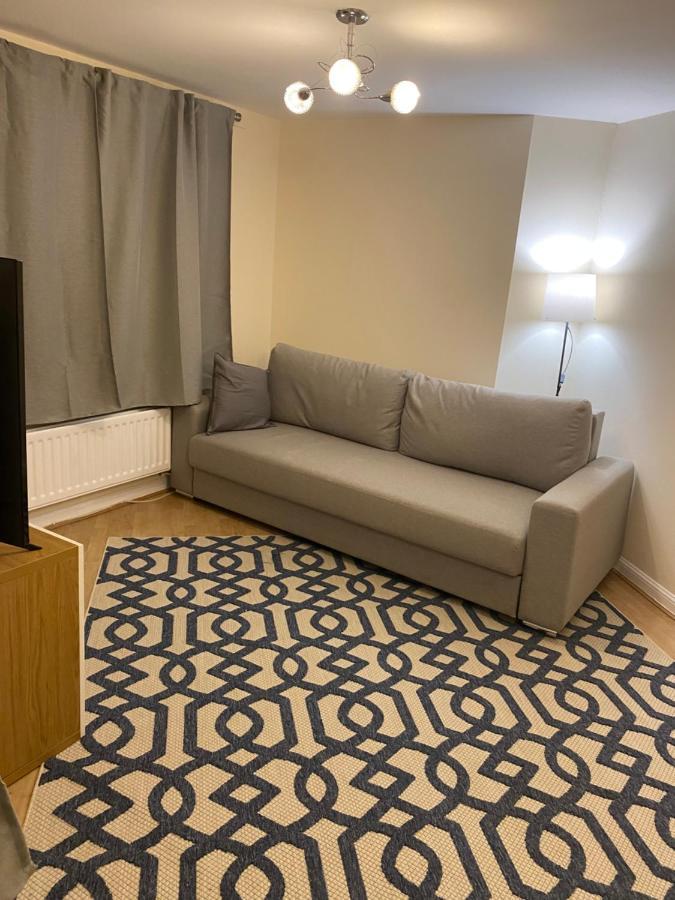 Impeccable 2-bed In