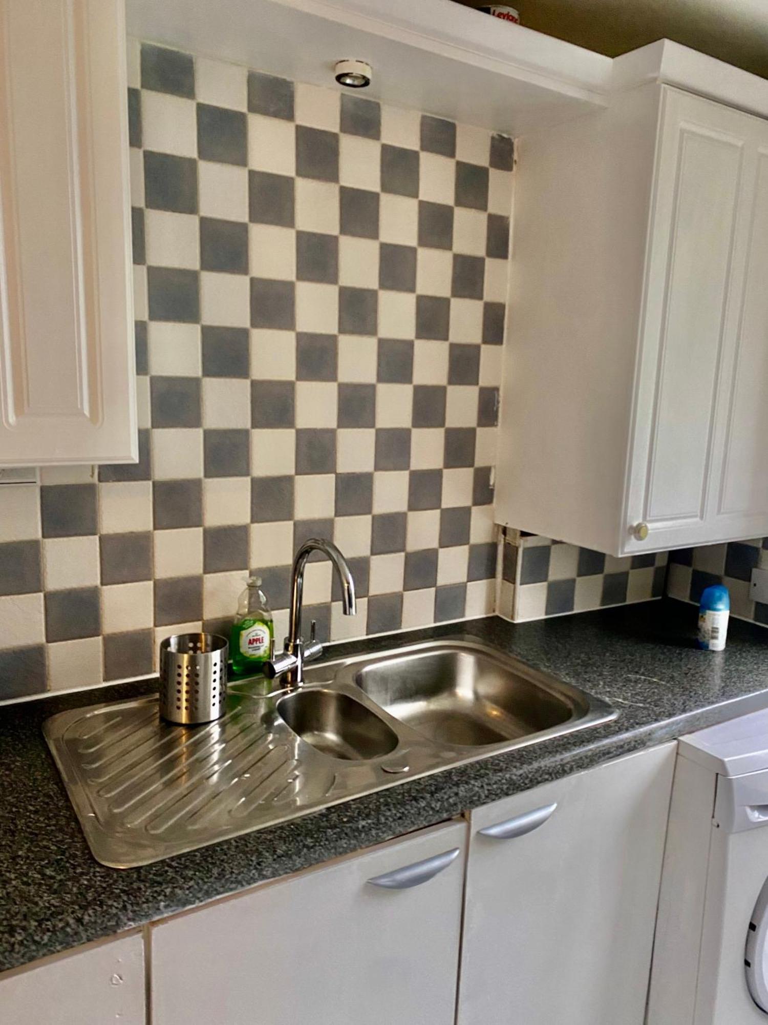 Appartement Impeccable 2-bed In *