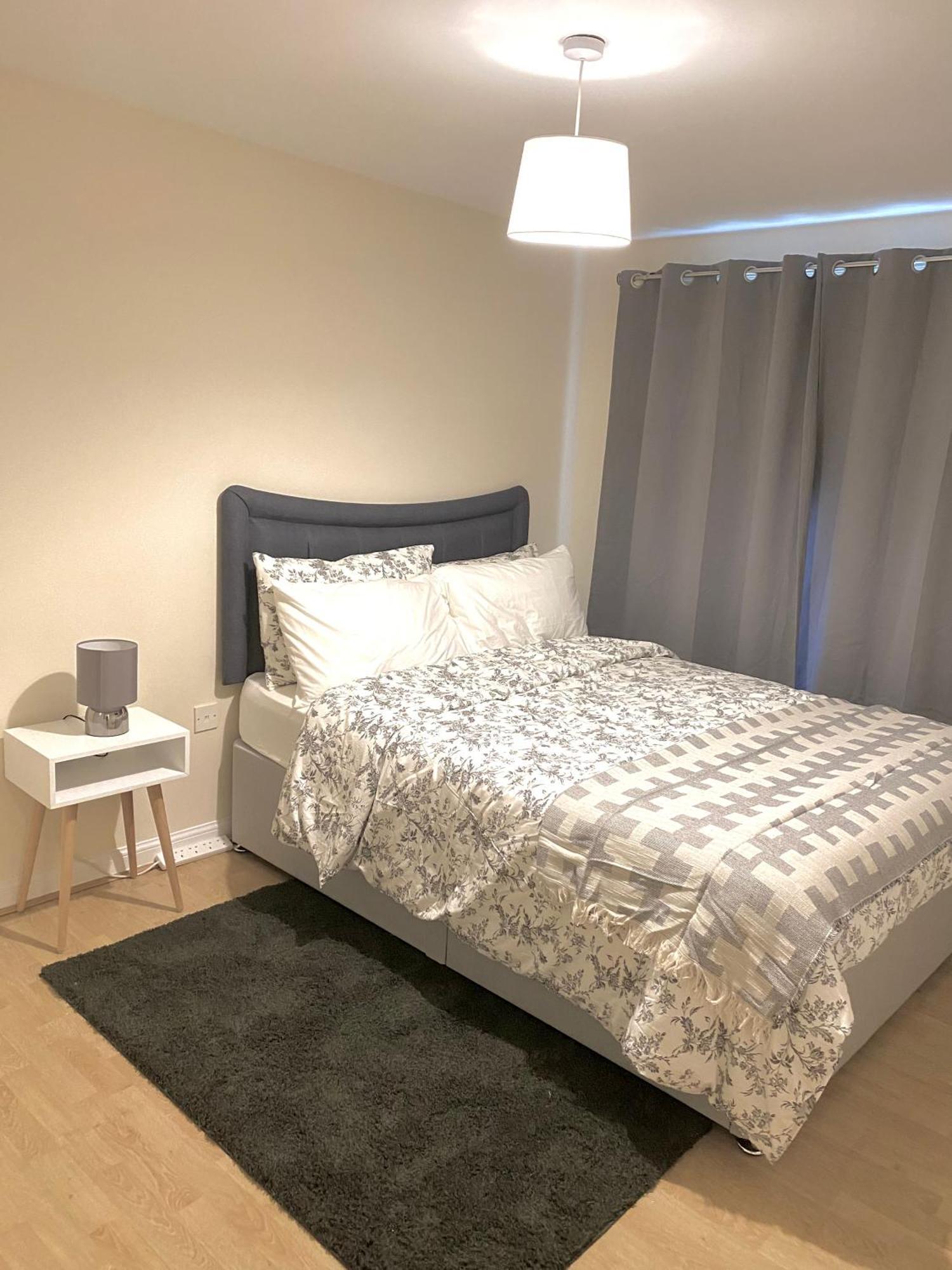 Impeccable 2-bed In Londres